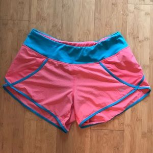 Moving Comfort Running Shorts - sz M